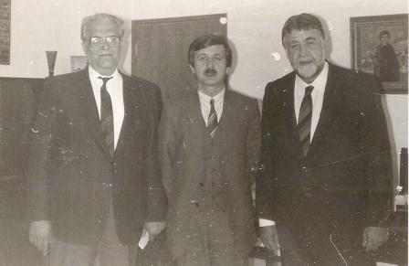 KARYPIDIS.GIANNHS.KOSMOPOYLOS.1990.SEN.18