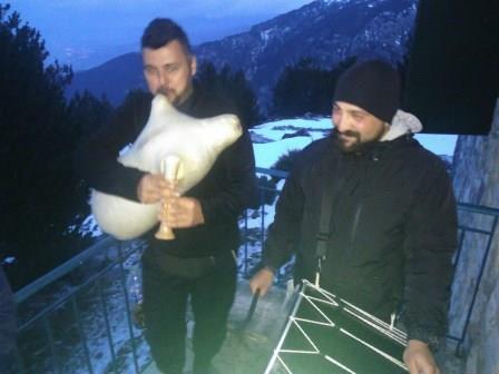 OLYMPOS.PONTIOI.KALLITEXNIKI.STEGI.13.4 2