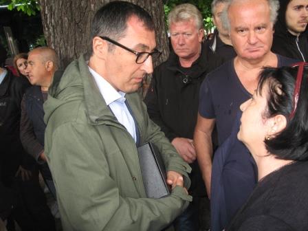 STUTGARDI.OZDEMIR.TZEM.GENOKTONIA.18.5.20191
