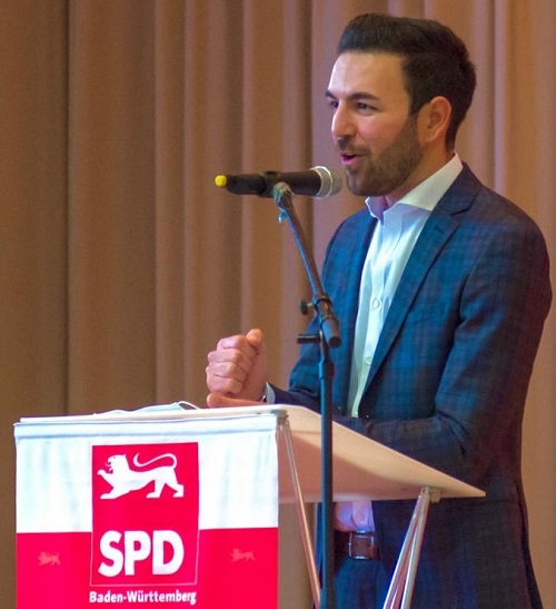 TAKHS.MEXMET.ALI.GERMANOS.POONTIOS.BOYLEYTHS.59587514 403