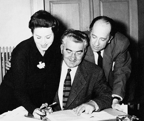 PSATHSA.FOTOPOYLOS.ARONH.08 3