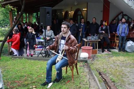 AGIOS.GEORGIOS.PERISTEREOTAS.LYRA.LAZARIDIS.MPAMPHS.2.5.2016