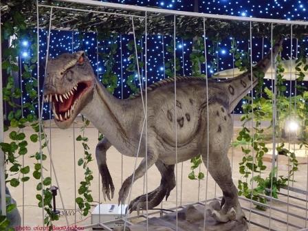 DETH.DINOSABRI.10.1.20172