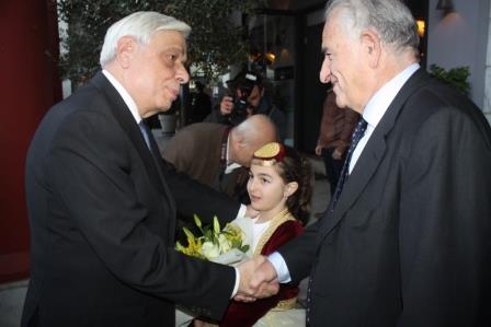 EFXINOS.LESXI.THES.ARXEIO.PONTOY.PAVLOPOYLOS.PARXARIDIS.EISODOS18.3.2016.1