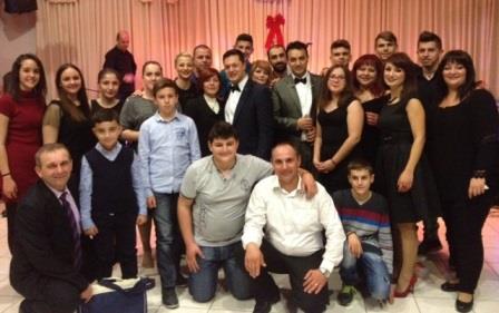 EFXINOS.LESXI.XARIESSAS.XOROS.27.12.2015.23