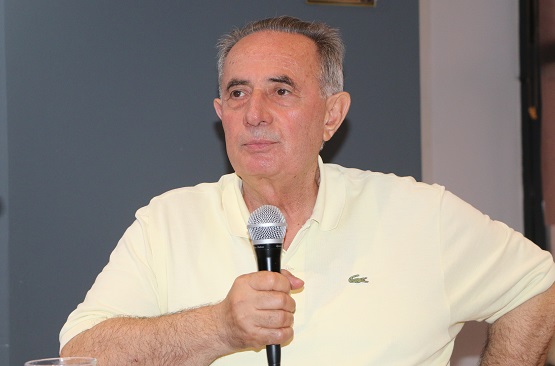 FOTIADHS.KOSTAS.IAKOBIDOY.SOFIA.BASILIKO.7.6.224.IMG 0182