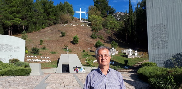 KALABRYTA.MNHMEO.PETALIDIS.FORIS.10.2021.20211019 161723