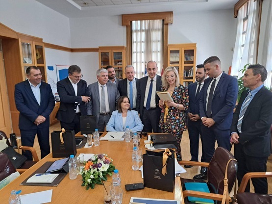 KALAMARIA.PAFOS.ADELFOPOIHMENOI.DHMOI.13.6.2025 3 