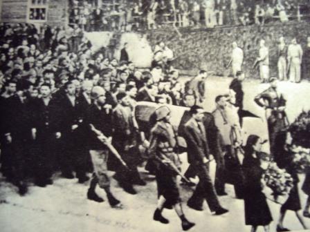 MAXH.HLEKTRIKHS.KHDEIA.ELASITON.13.10.1944