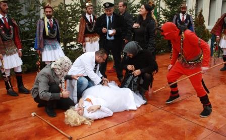 MOMOGEROI.AGIOS.DIMITRIOS.RYAKIO.KALAMARIA.ENOSI.17.12.2017113
