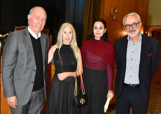 PSATHAS.ARGONAYTAI.KOMNHNOI.ZHTEITAI.PSEFTHS.THEATRO.BRILHSIA.15.11.2025.DSC 3245 low