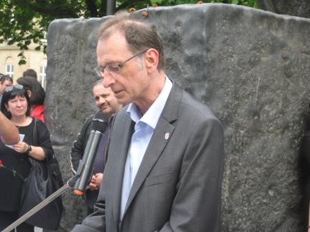 STUTGARD.GENOKTONIA.BOYLEFTIS.19.5.20183